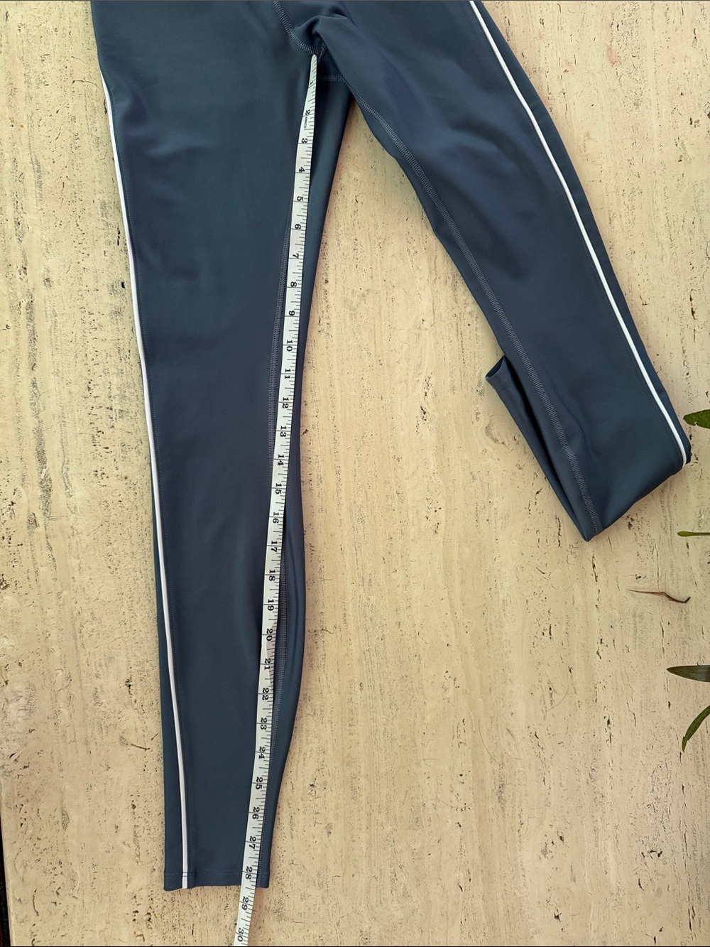 Alo High-Waight Airlift Suit Up Leggings, XS - Picture 6 of 8